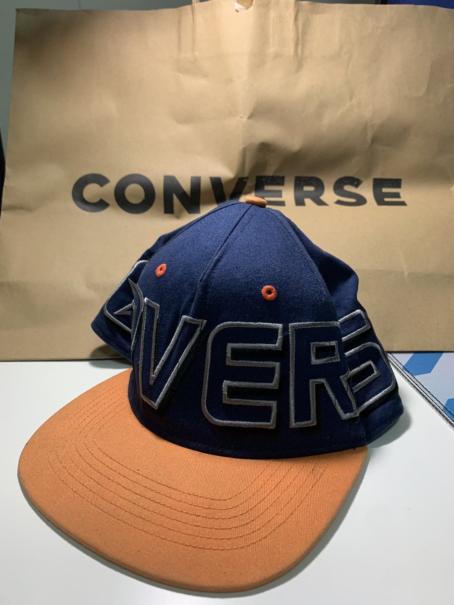 toaouangiant's tweet photo. หมวก CONVERSE ปีกส้ม ของแท้ 100%✅
มือสอง ซื้อจาก Shop Converse
ไม่มีตำหนิ ทรงสวย ดีไซน์สวย สีส้มแรงฤทธิ์🧡
~~~~~~~~
price -450. 
Shipping -50. 
~~~~~~~~
#converse #หมวก #คอนเวิร์สแท้ #ของแท้ #ลดราคา #ของขวัญ #หมวก #converse #converses #หมวกแบรนด์เนมมือสอง #หมวกแก็บ #หมวกสีส้ม https://t.co/RAdFzRGGYr