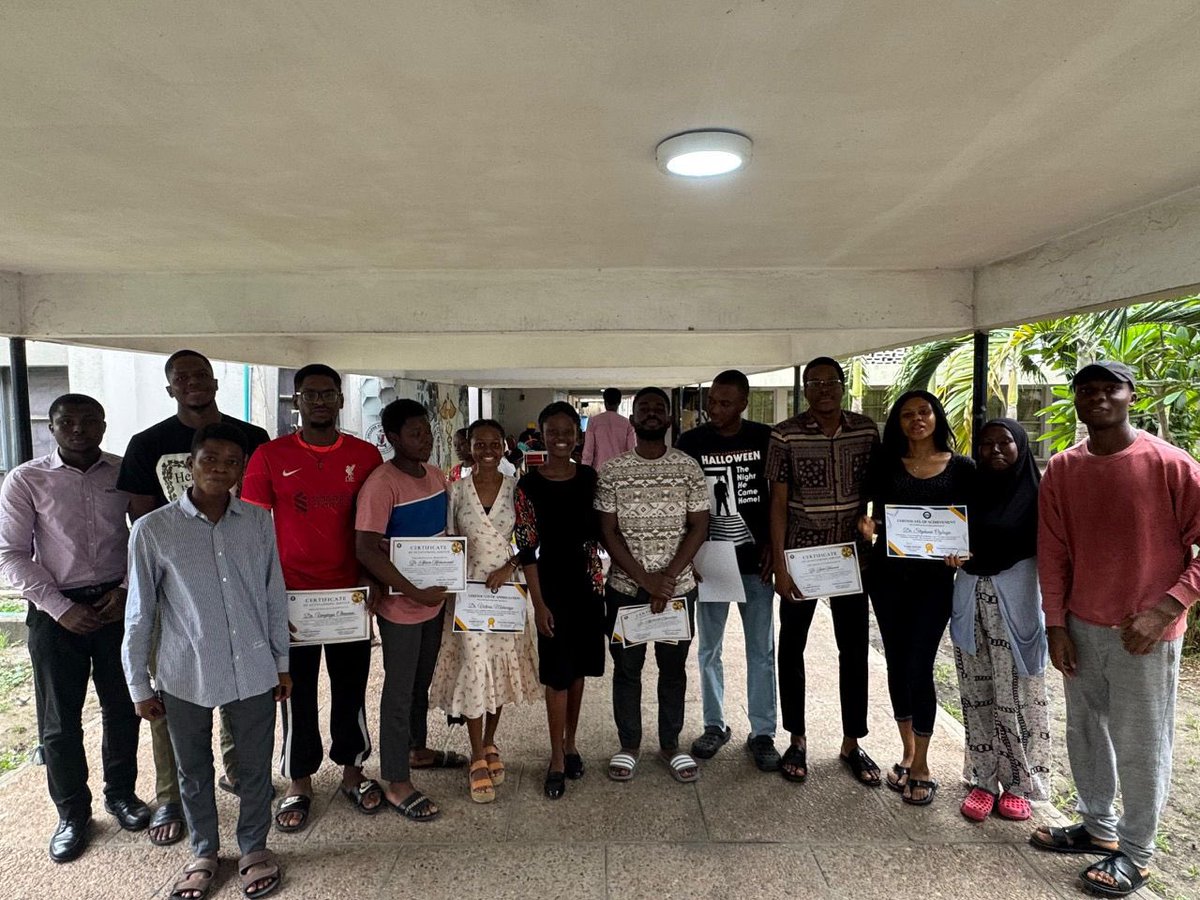 amsulquizclub's tweet photo. We’re excited to celebrate our recently just graduated doctors❤️.
Your dedication and enthusiasm have enriched our quiz experiences and also inspired others to participate and learn. https://t.co/AasXCWskbo