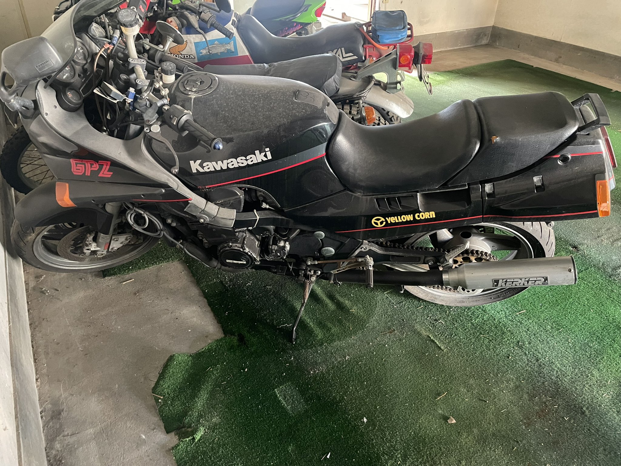 へなちょこ総帥|KTM640ADV組み立て中 (@henachoko_yzfx) / X へなちょこ総帥|KTM640ADV組み立て中 (@henachoko_yzfx) / X