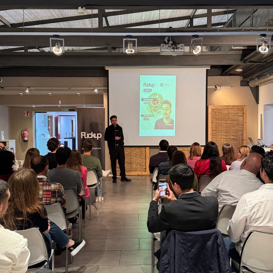 CàtedraCE tweet media