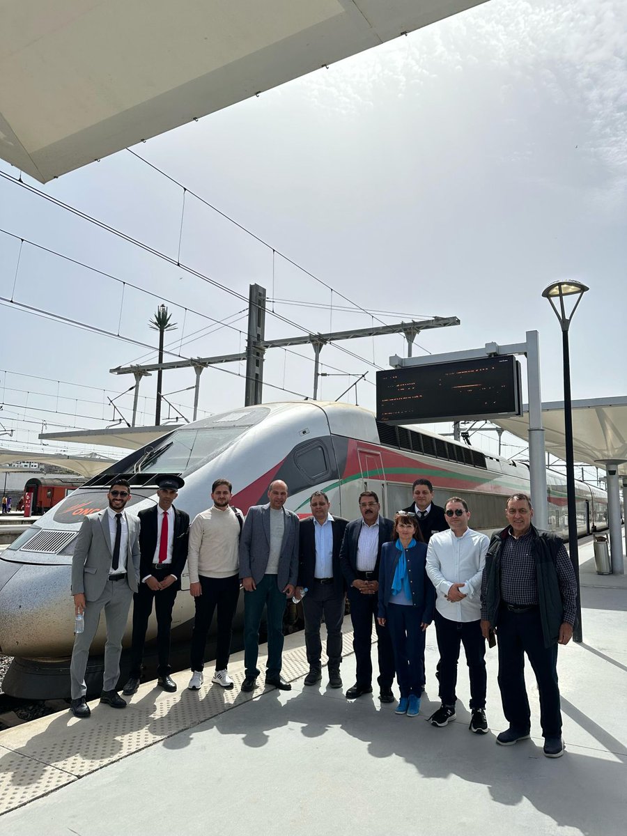 Agence Française de #Développement (AFD) 🇫🇷 🇪🇺 (@afd_france) on Twitter photo 🚆 🇲🇦  🇪🇬  🇫🇷 : Et si l'avenir du transport ferroviaire durable en Afrique du Nord s'écrivait à trois voix ?
La semaine dernière nous avons accompagné une délégation égyptienne de haut niveau, lors d'un voyage d'immersion technique dans l'écosystème ferroviaire marocain. 🚆 🇲🇦  🇪🇬  🇫🇷 : Et si l'avenir du transport ferroviaire durable en Afrique du Nord s'écrivait à trois voix ?
La semaine dernière nous avons accompagné une délégation égyptienne de haut niveau, lors d'un voyage d'immersion technique dans l'écosystème ferroviaire marocain.