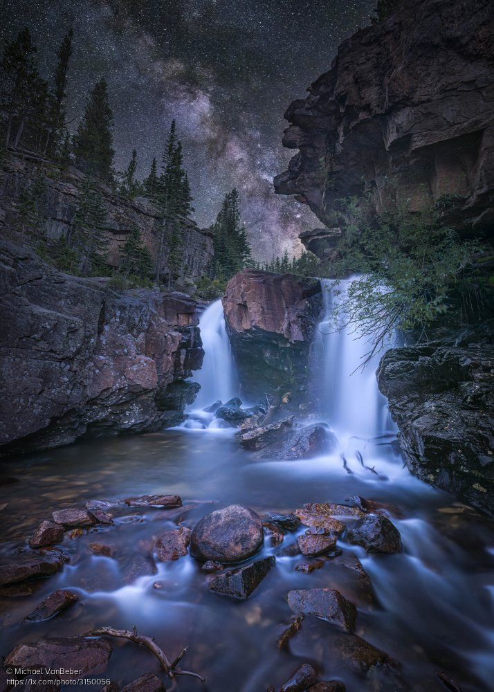 1x_com's tweet image. 'Moonlight Falls' by Michael VanBeber
1x.com/photo/3150056/… #landscapephotography #nightphotography #rockymountains #Colorado #falls #milkyway