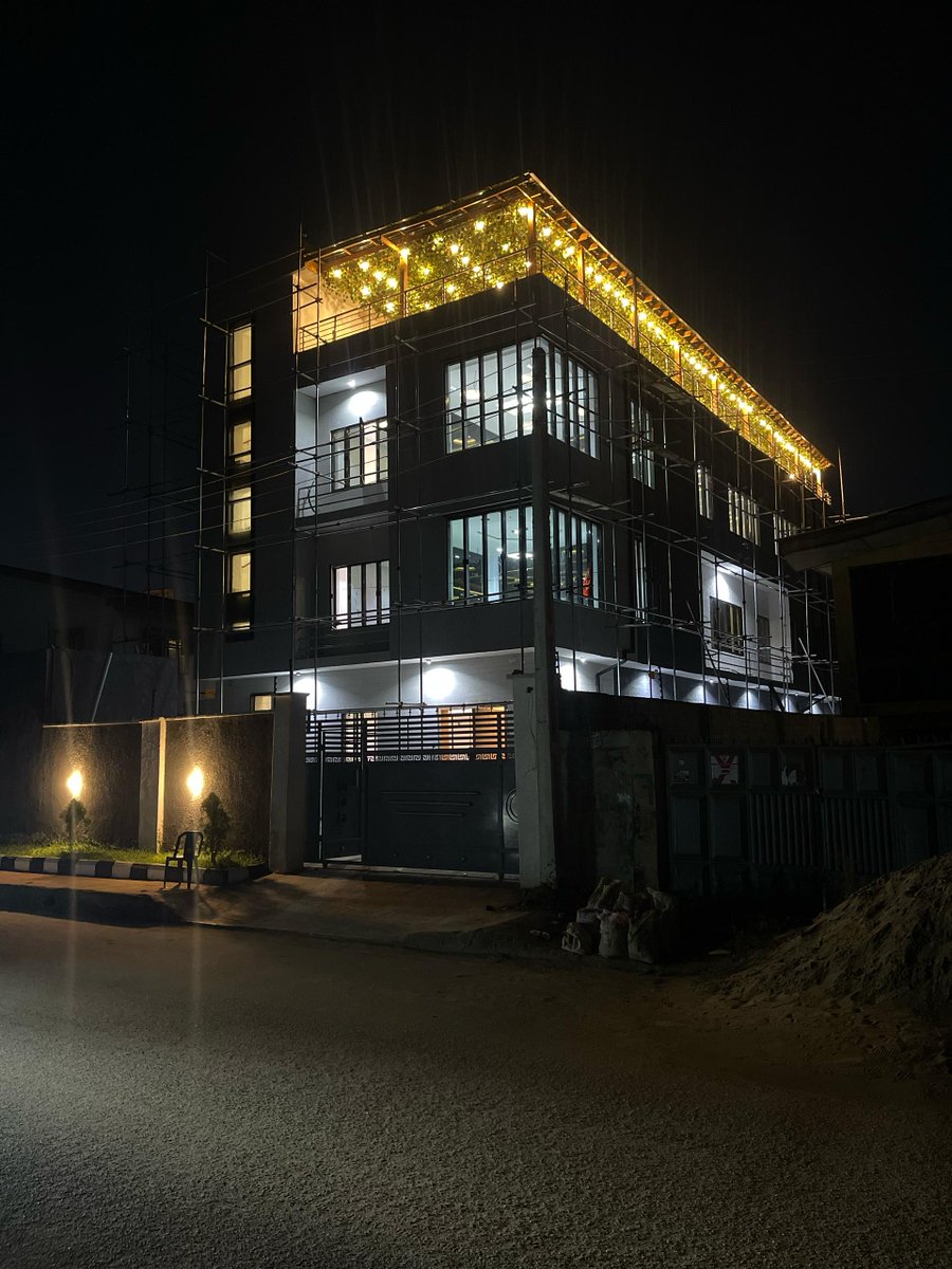 jomarjimoh's tweet image. Final Inspection &amp;amp; Handover
Quality checks, safety inspections, and final touches lead to project approval and client handover.

#ConstructionProcess #BuildingFromScratch #ProjectHandover #SiteManagement