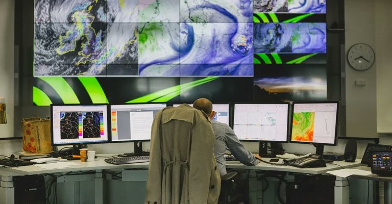 Climate scientists are key to #HealthSecurity, but they are contending with misinformation, denialism and even threats.
 
Read how they deal with all this, plus climate anxiety to deliver the facts about our warming planet: bit.ly/4jAPrQH

🌎💡 #HealthSecurity <a href="/metoffice/">Met Office</a>