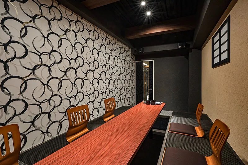 【木屋町】CLUB GOOD（クラブグッド）キャスト大募集！

未経験でも大歓迎！
木屋町エリアで人気の「CLUB GOOD」で、一緒に働く新しい仲間を募集しています！

◆◇◆◇◆◇◆◇◆◇◆◇◆◇◆◇
✅時給：3,500円〜＋各種高額バックあり
✅完全自由出勤制
✅体験入店OK（全額日払い）