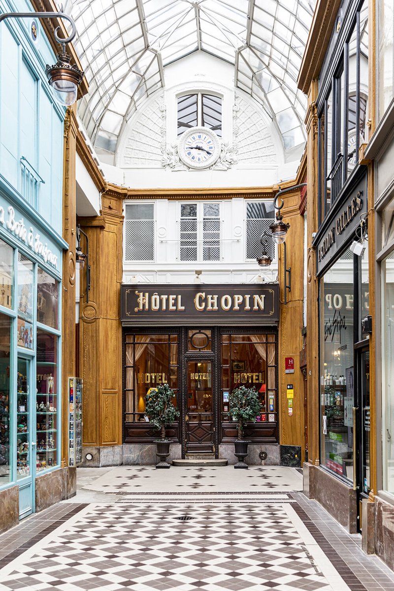 Hotel Chopin in the Passage Jouffroy