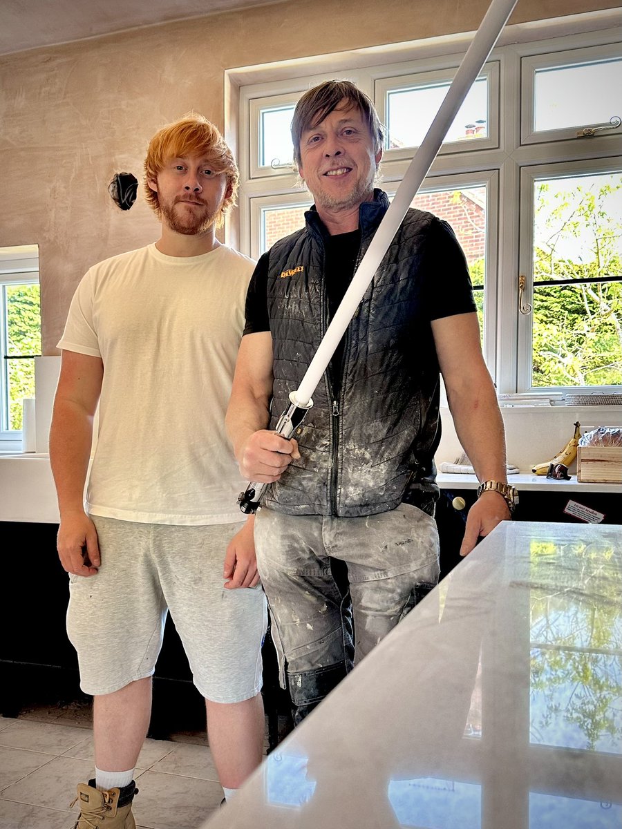 Martin Smith (@martinpbsmith) on Twitter photo A big thank you to <a href="/MarkHamill/">Mark Hamill</a> and <a href="/Rup__Grint/">Rupert Grint</a> for fitting the quartz worktops in our new kitchen!
🙏🏼
May the quartz be with you 🪄✨ A big thank you to <a href="/MarkHamill/">Mark Hamill</a> and <a href="/Rup__Grint/">Rupert Grint</a> for fitting the quartz worktops in our new kitchen!
🙏🏼
May the quartz be with you 🪄✨