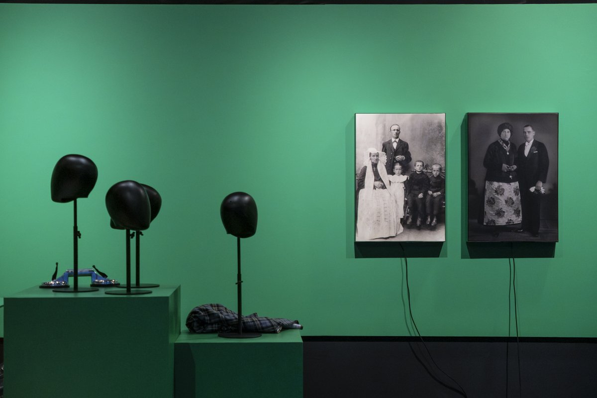 ⚙️Trwa montaż wystawy „Etnoalternatywa. Nowe spojrzenie na modę ludową”! ✨

🪡 Wśród eksponatów znajdziecie elementy tradycyjnych ubiorów z Górnego Śląska – zachwycające detalem i historią.

Zapraszamy na wernisaż już 9 maja o godz. 18.00

Fot. Aleksander Bartecki