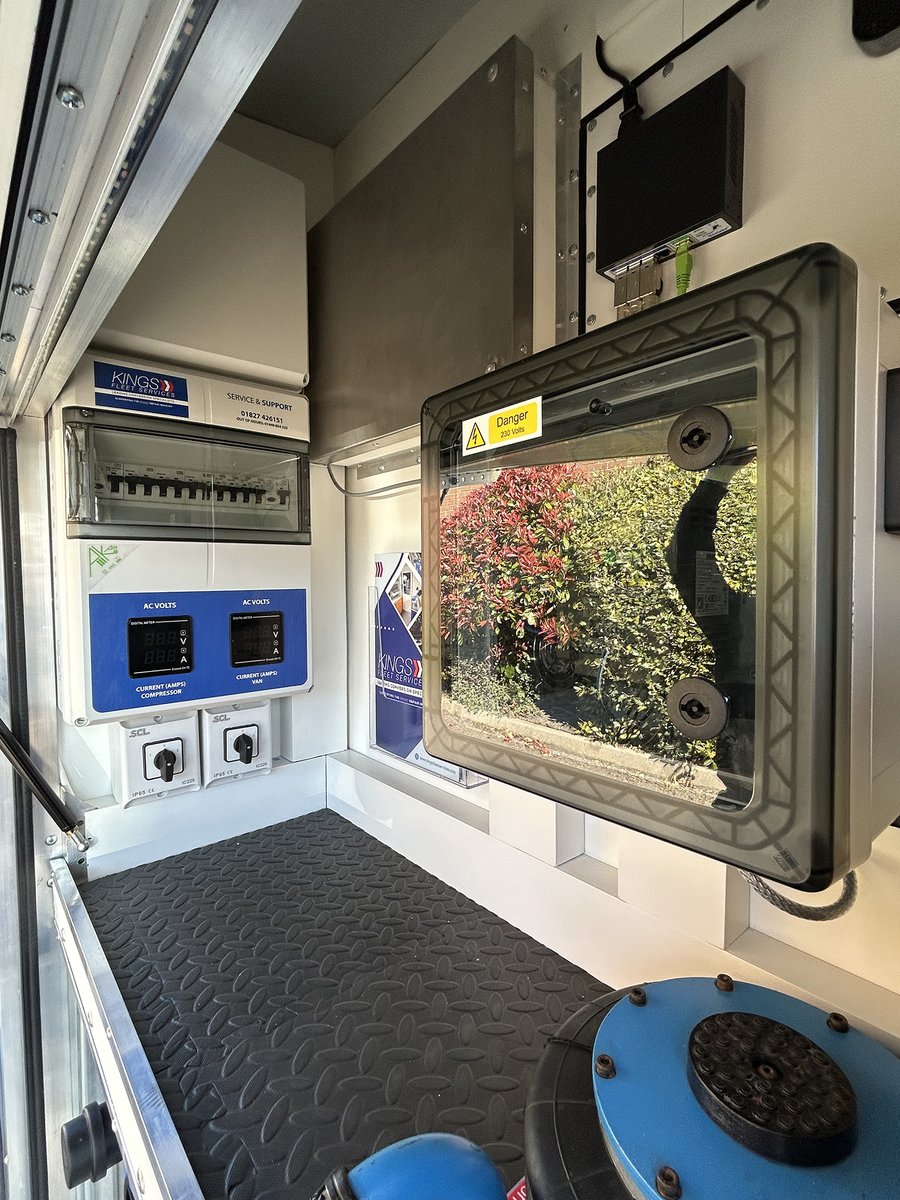 CNC precision = 6x productivity! 🛠️

Stuart Smith Engineering tripled output by switching to pre-machined enclosures from Spelsberg for mobile repair vans. Fast, accurate, and IP65 rated—no more manual cut-outs!

#CNC #Productivity #SmartManufacturing

🔗 spelsberg.co.uk/news/news-pres…