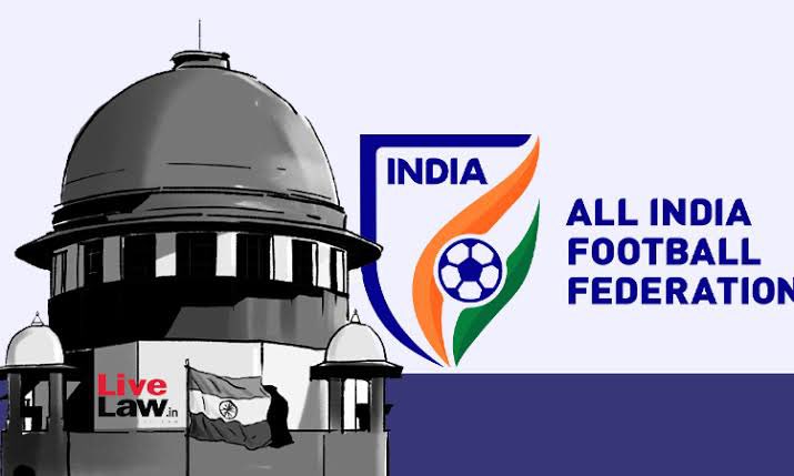 JUST IN ⚡️ : Supreme Court division bench comprising Jus. PS Narasimha &amp; Joymalya Bagchi concludes hearing of the parties in AIFF draft constitution case. #90ndstoppage 

Directs parties to NOT TAKE ANY MAJOR STEPS until court’s final judgement, expected in July, after vacation.