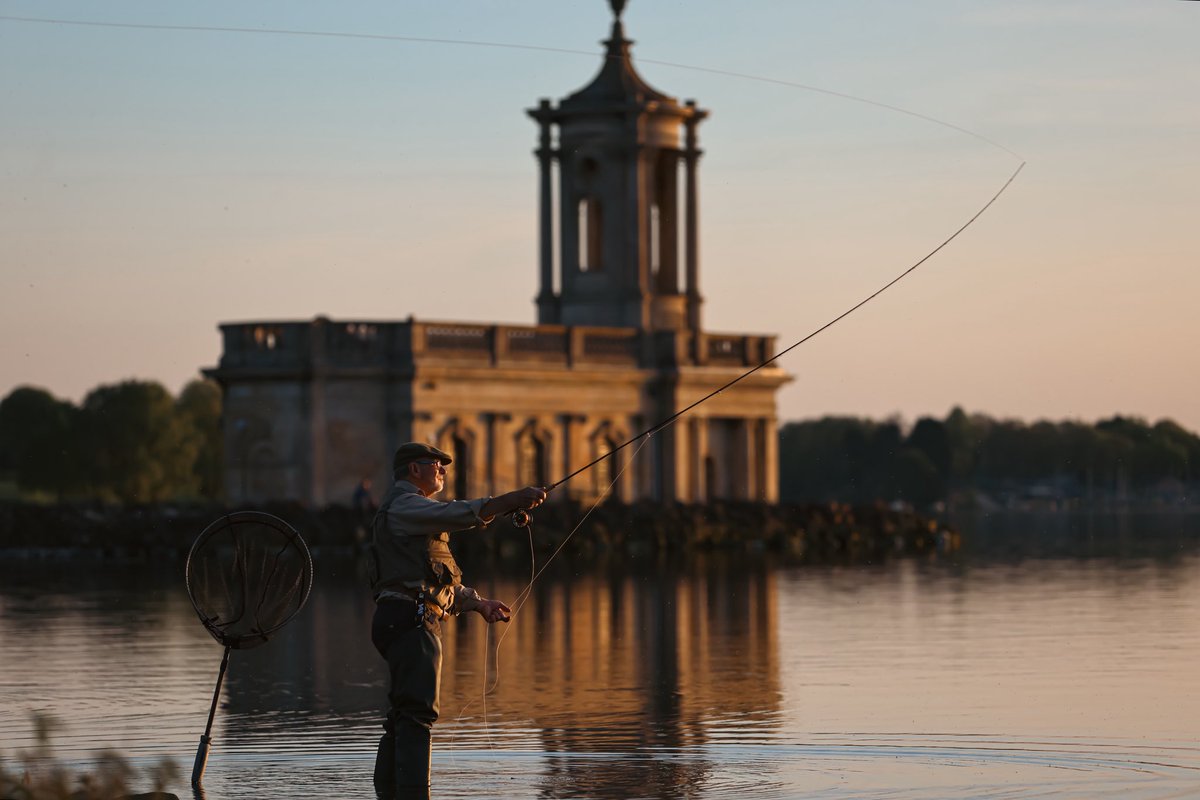 Sunsets at Rutland 🌅

<a href="/RutWaterPark/">Rutland Water Park</a> 
#rutlandwater