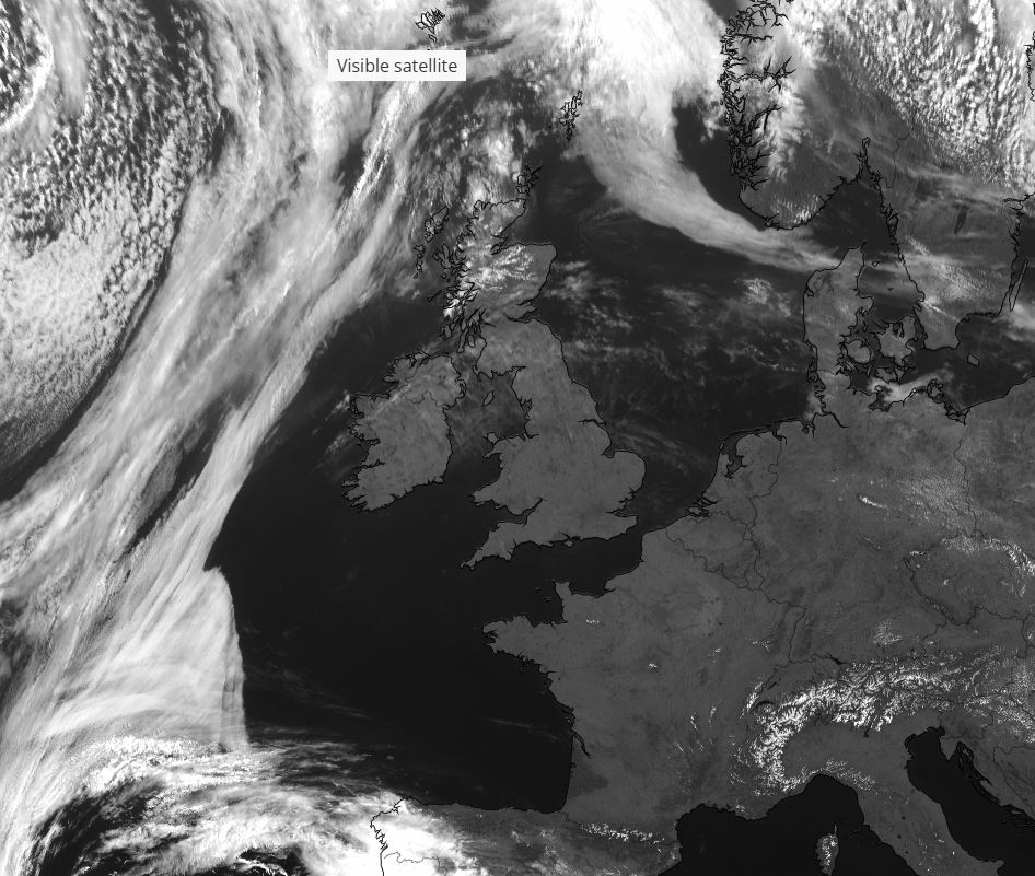 The picture from space, visible satellite picture shows cloud free skies from Bristol to the Pyrenees
<a href="/BBCSpotlight/">BBC South West</a> <a href="/BBCDevon/">BBC Devon</a> <a href="/BBCCornwall/">BBC Cornwall</a> <a href="/bbcsomerset/">BBC Somerset</a> <a href="/BBCDorset/">BBC Dorset</a>