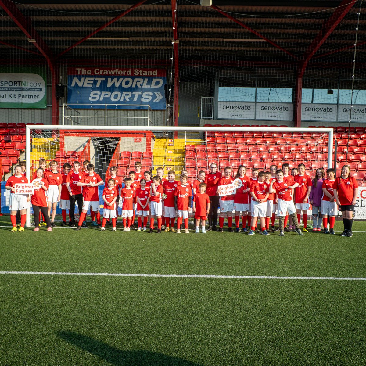 We were delighted to contribute towards the purchasing and sponsorship of the new kits for Larne Lions 😀🔴

Pictured below are the Larne Lions senior and junior age groups, all in their new kits! 📸

#CreatingBrighterFutures