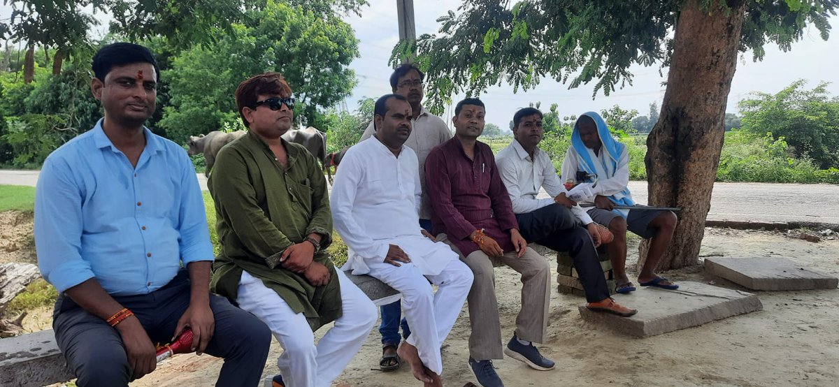 BLAnand12's tweet photo. आतंकवाद के विरोध में व देश के समर्थन में #NMOPS के बैनर तले 1 मई को कश्मीर से कन्याकुमारी तक करोड़ों कर्मचारी एक साथ कैंडलमार्च निकालकर #पहलगाम आतंकी हमले में मारे गए लोगों को श्रद्धांजलि देंगे
#NMOPSDeshKeSath 
@narendramodi @RahulGandhi
@bbc @ANI 
@vijaykbandhu
@SthitaPrajna_G https://t.co/r7sW0nc3s0