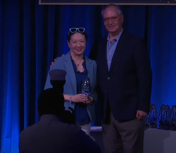 @UTSABrainHealth (@utsabrainhealth) on Twitter photo Huge congrats to Drs. Jenny Hsieh (<a href="/UTSANeuroDevRe1/">UTSA NDRB</a>, <a href="/UTSASciences/">College of Sciences</a> ) and Tracy Cowden (<a href="/UTSACOLFA/">UTSA College of Liberal and Fine Arts</a>, <a href="/UTSAmusic/">UTSA School of Music</a>) on winning the President's Distinguished Faculty Achievement Award for Research Achievement and Excellence in Community Engagement. Way to represent! Huge congrats to Drs. Jenny Hsieh (<a href="/UTSANeuroDevRe1/">UTSA NDRB</a>, <a href="/UTSASciences/">College of Sciences</a> ) and Tracy Cowden (<a href="/UTSACOLFA/">UTSA College of Liberal and Fine Arts</a>, <a href="/UTSAmusic/">UTSA School of Music</a>) on winning the President's Distinguished Faculty Achievement Award for Research Achievement and Excellence in Community Engagement. Way to represent!