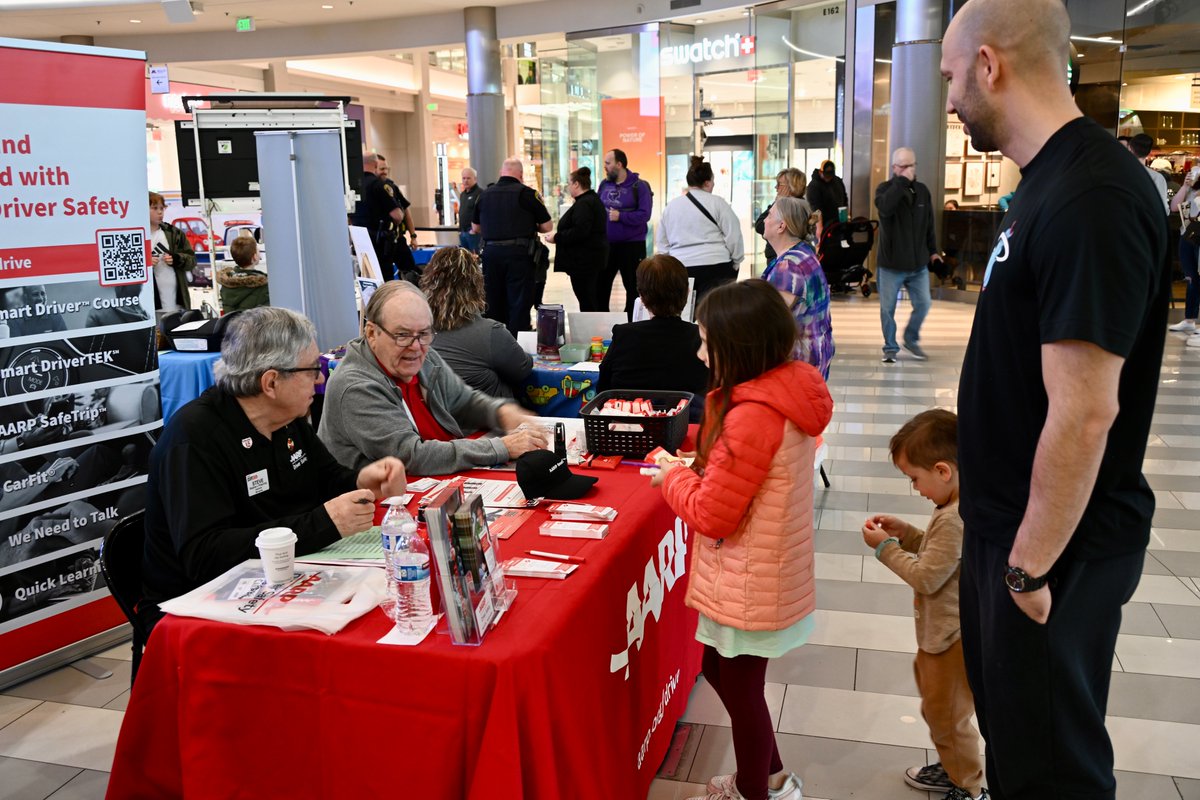 Join TZD for Traffic Safety Day this Saturday, May 3, at the the Mall of America's Huntington Bank Rotunda, 10 a.m.–4 p.m. Visit a wide range of exhibitors and attractions celebrating and promoting traffic safety. 
minnesotatzd.org/events/2025/tr…