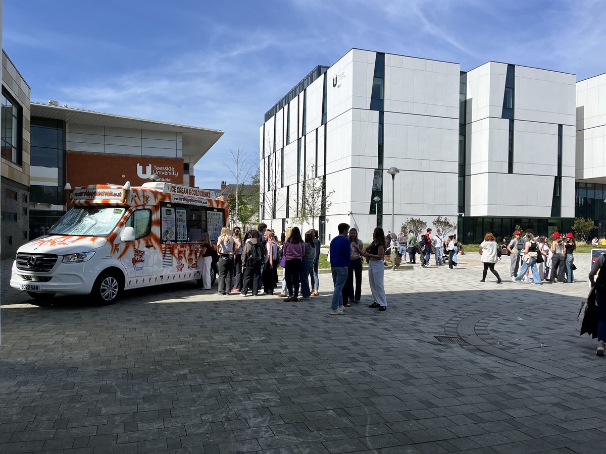 St Anne's Outreach (@stannesoutreach) on Twitter photo We’ve been in Middlesbrough today with <a href="/TrinityOxford/">Trinity College</a> at the latest UCAS discovery fair! Great to see so many potential applicants out in the sun in Boro! We’ve been in Middlesbrough today with <a href="/TrinityOxford/">Trinity College</a> at the latest UCAS discovery fair! Great to see so many potential applicants out in the sun in Boro!