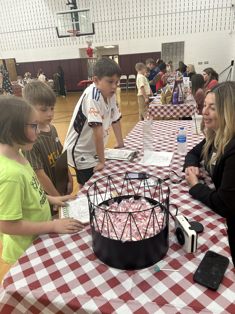 Last Thursday, Elda students attended a Career Cafe! We had 12 different jobs/careers represented by Elda parents &amp; community workers! Huge shout out to our volunteers and to our students who came with good questions for our guests!