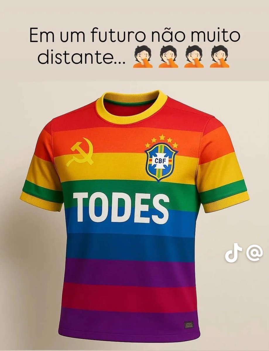 madeleinelacsko's tweet photo. É verdade que a CBF cancelou a camisa vermelha da seleção e substituiu por essa aqui? https://t.co/6u2xRv6d9i