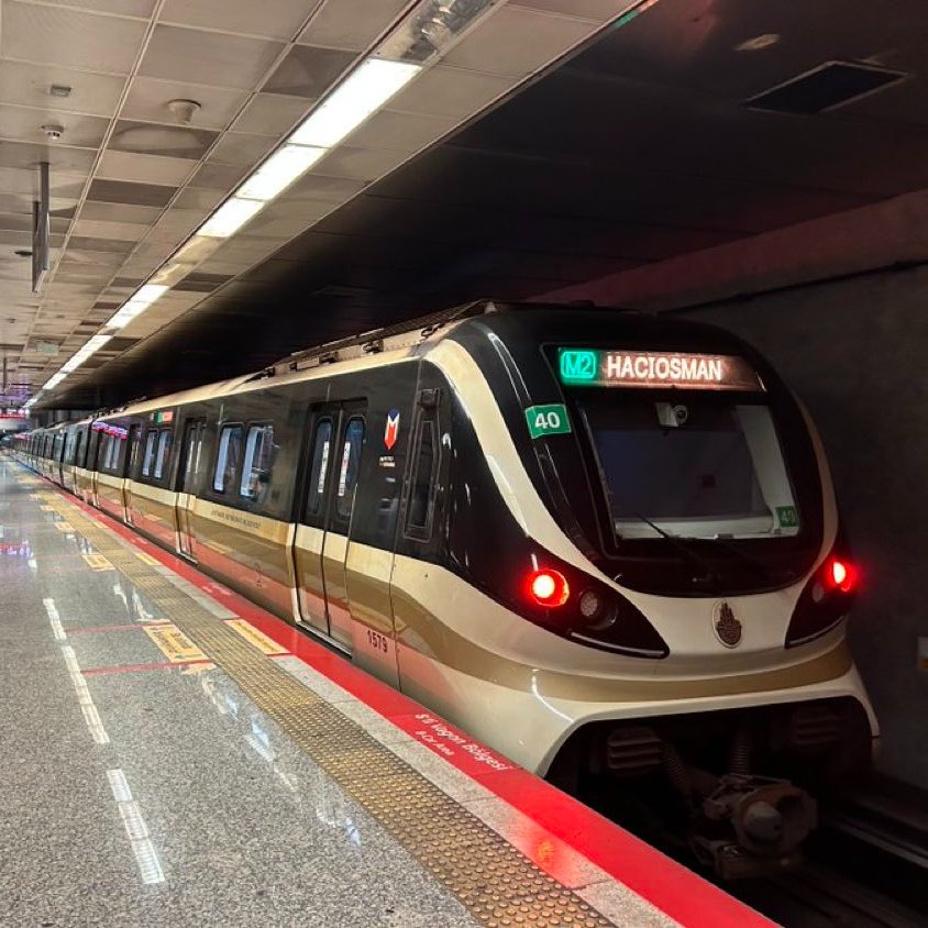 bosunatiklama's tweet photo. SON DAKİKA | İstanbul'da 1 Mayıs tedbirleri kapsamında M2 Yenikapı-Hacıosman metrosunun 7 durağı kapatılacak.

• Vezneciler, Haliç, Taksim, Şişhane, Osmanbey, Mecidiyeköy ve Gayrettepe. https://t.co/W0U7DgFm0c