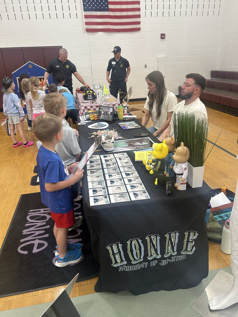Last Thursday, Elda students attended a Career Cafe! We had 12 different jobs/careers represented by Elda parents &amp; community workers! Huge shout out to our volunteers and to our students who came with good questions for our guests!