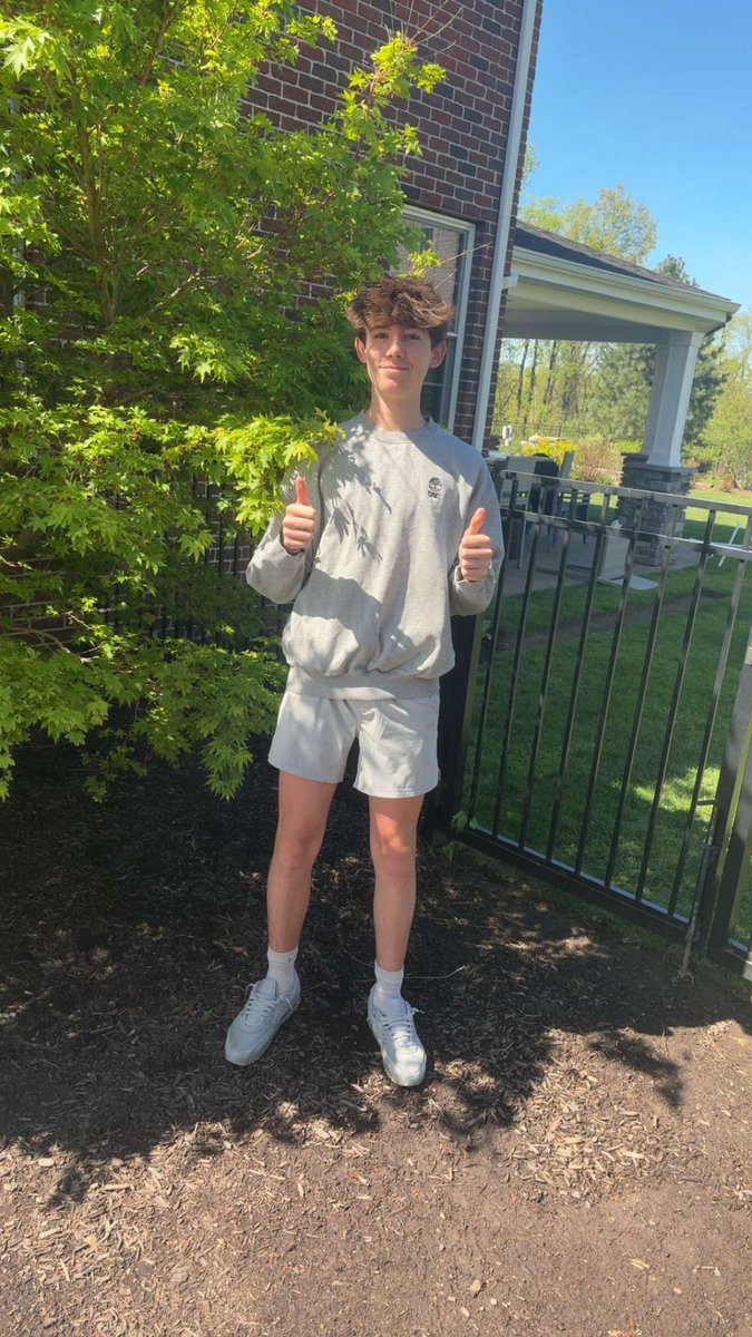 SFMiniTHON's tweet photo. Love to see everyone still rocking the groutfits with no school! #ftk https://t.co/oebT2T8WYB