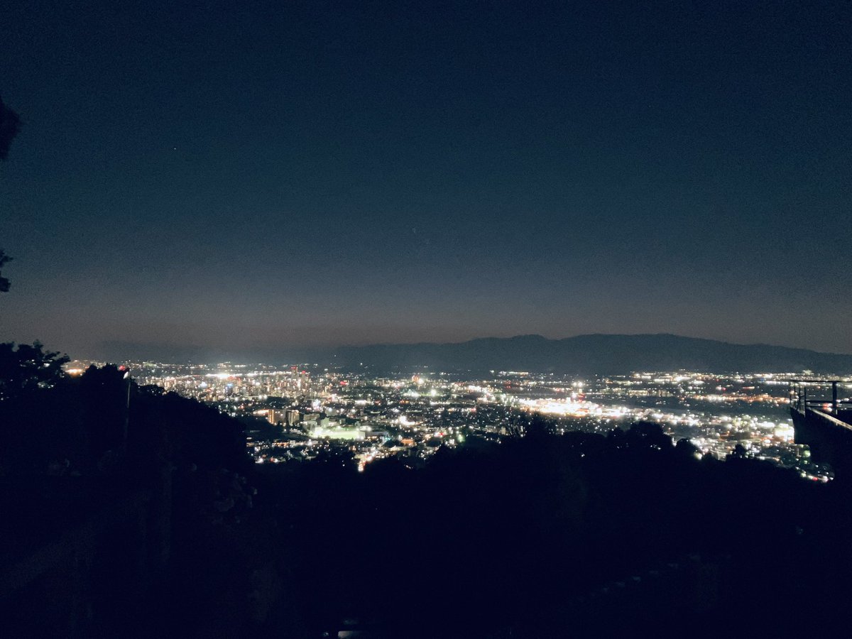 ぶれてない方の夜景
