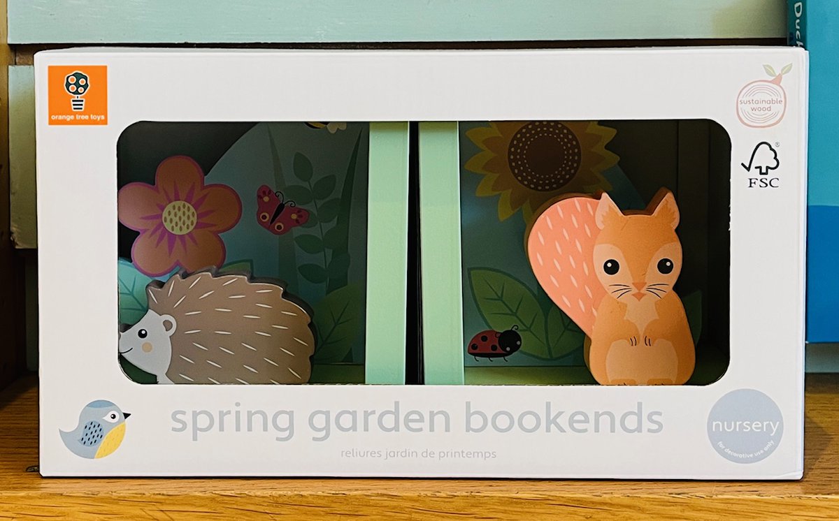 WimbledonBooks's tweet image. We have new stock in the shop from British toy company Orange Tree. These brilliant wooden toys are suitable for 18+ months to 4 years, and we also have delightful 'Spring Garden' bookends for the children's nursery. @OrangeTreeToys #woodentoys