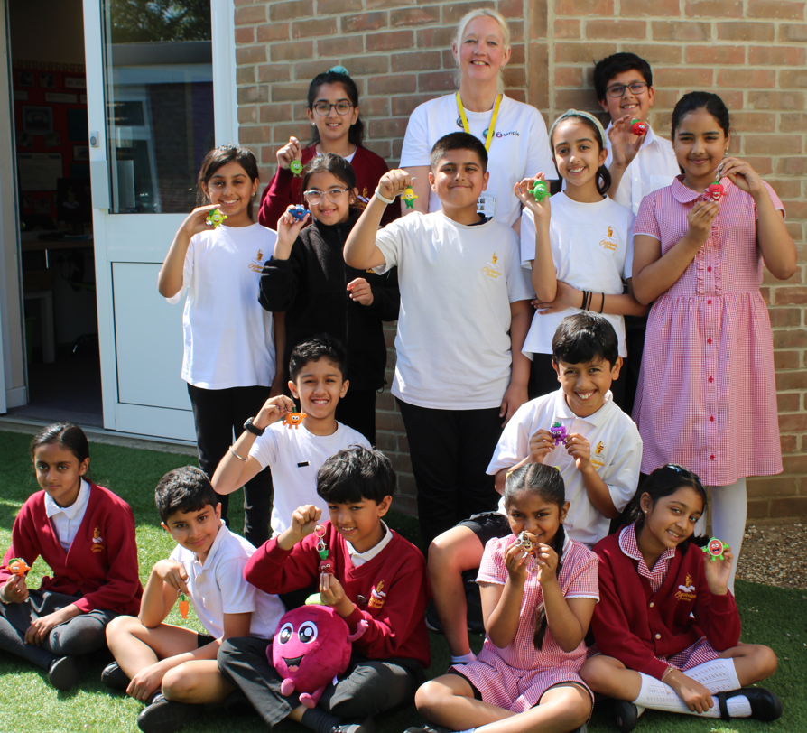 Mrs Harris (@computing_cvs) on Twitter photo Many thanks to <a href="/dawnhallybone/">dawnhallybone 🙋🏼♀️</a> from Purple Mash who visited Castleview's Digital Leader Team and presented a Betty Beetroot to the Under 9's winner of the "Fruit and Veggies™ House Competition!"
<a href="/purpleMash/">Purple Mash</a> @OneStopStores #FruitiesAndVeggies #EatHealthily #HealthyEating Many thanks to <a href="/dawnhallybone/">dawnhallybone 🙋🏼♀️</a> from Purple Mash who visited Castleview's Digital Leader Team and presented a Betty Beetroot to the Under 9's winner of the "Fruit and Veggies™ House Competition!"
<a href="/purpleMash/">Purple Mash</a> @OneStopStores #FruitiesAndVeggies #EatHealthily #HealthyEating