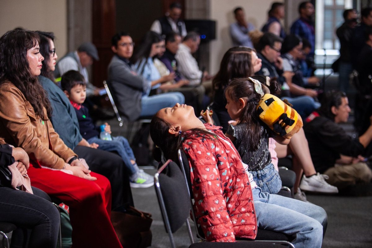 ¡Qué aburrida mañanera! 

#DíaDelNiño

Foto: Andrea Murcia / Cuartoscuro.com.