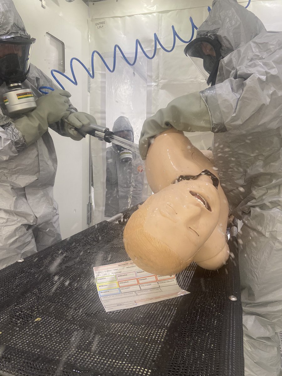 GWagner67's tweet photo. [exercice] les pompiers de #Molsheim ont participé à l’exercice interministériel de zone les 29 et 30 avril. Il ont, aux cotés de leurs collègues du @sdis67 issus de plusieurs CIS et du SSSM, participé à une mise en situation interservices dans le cadre d’un évènement NRBCe https://t.co/6UevyaVFNU