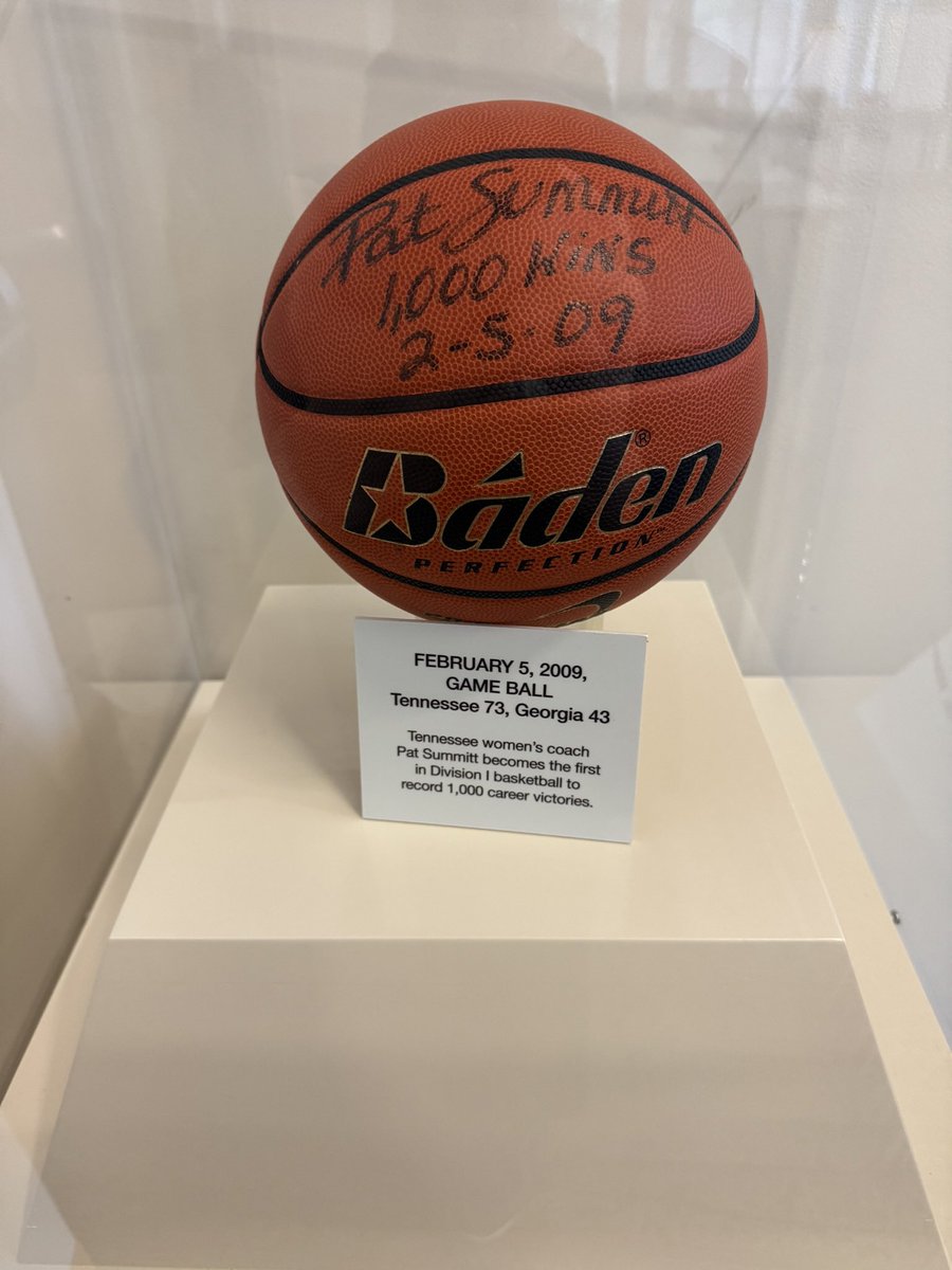 Prof Lynda Black, in her role as President of the 1A FAR (Faculty Athletics Representatives) Board, recently visited NCAA headquarters in Indianapolis for meetings with NCAA leadership. She managed to find a few reminders of our Memphis Tigers and some TN mementos along the way.