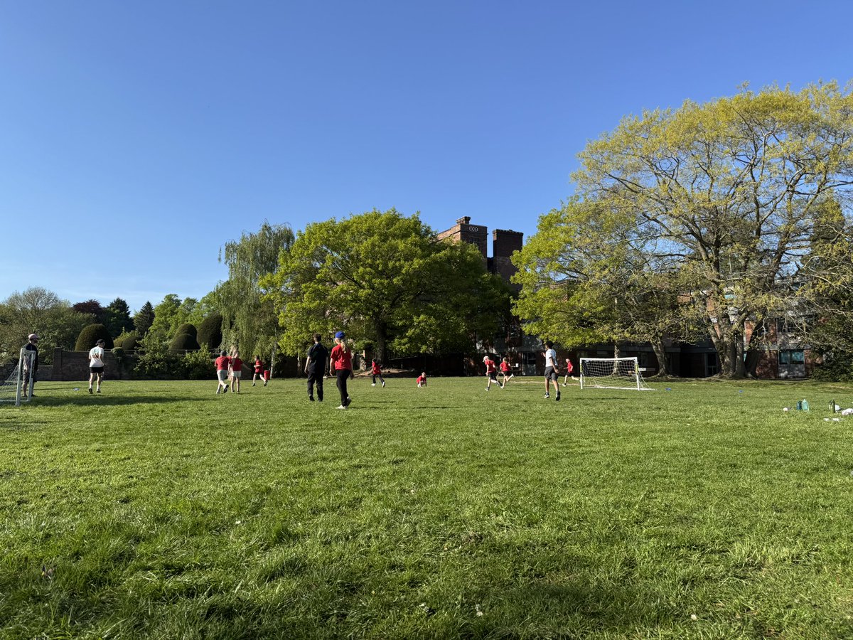 Playing games in the sun #Condover25
