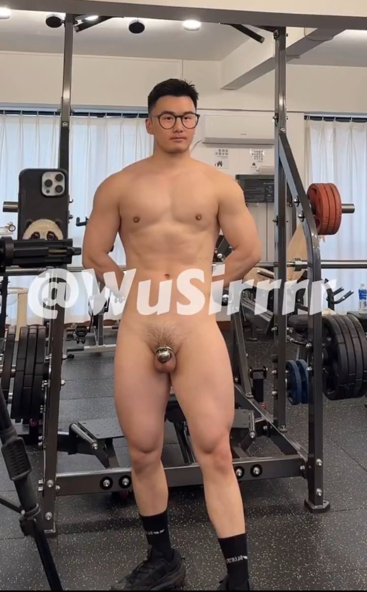 RockyLockyCum's tweet photo. Nude workout. https://t.co/nxGJQrA0gu