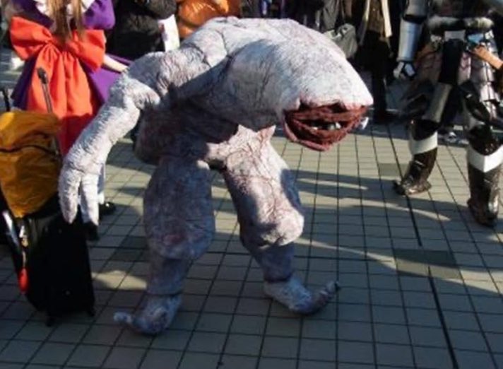 Is that a Khezu cosplay?!?!