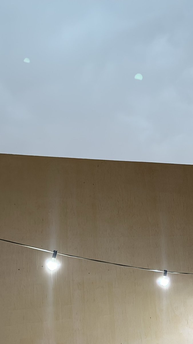 ohoud___1's tweet photo. كي نستريح و يهمي فوقنا مطرُ https://t.co/W1Hax2YEmc