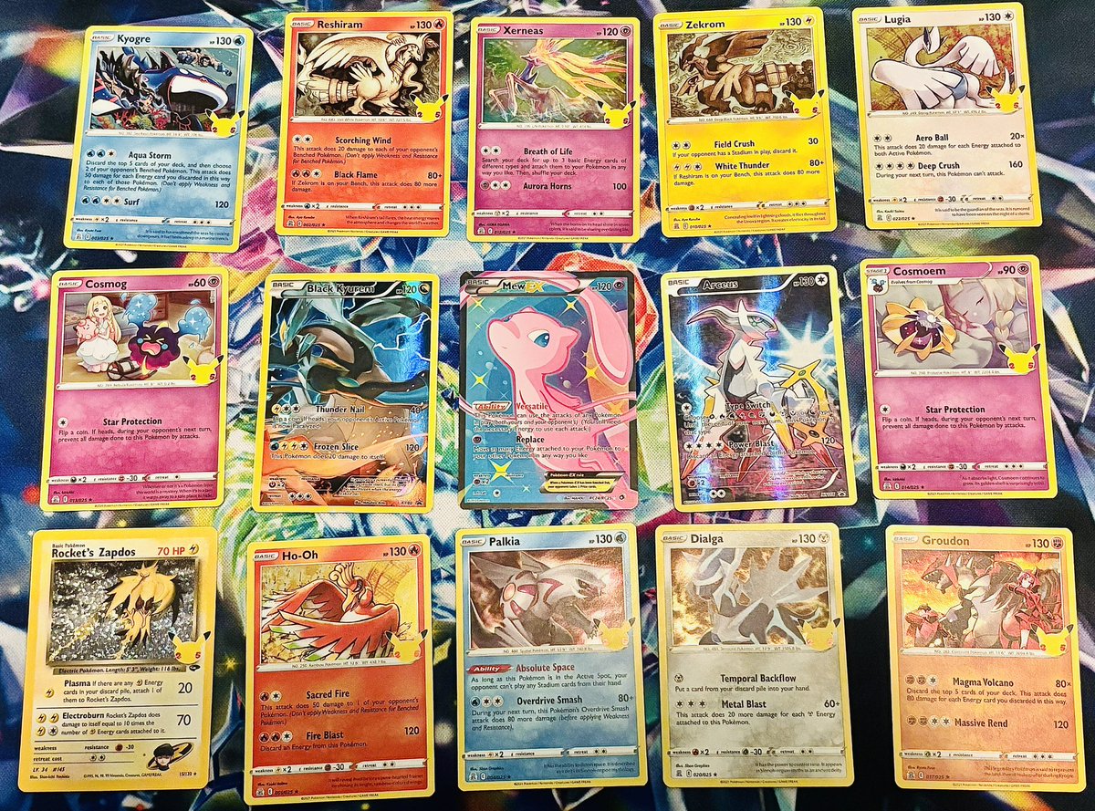 reed32123's tweet image. 1000 follower giveaway!  Just ended 500 follower giveaway but 1k is an even bigger milestone. So to enter:
-follow
-repost
- comment favorite Pokemon card
