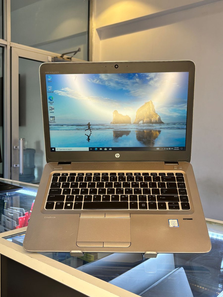 RoyaltechC's tweet photo. ✅HP EliteBook 840 G3
✅ Processor Intel core i5 
✅8GB RAM 256 GB SSD
✅6th Generation Laptop 
✅Price Ksh 25,000
Call/WhatsApp; 0724404935

#BoldRuto Partey #ARSPSG #NoTaxBill #BloodParliament #DontHostHate no new taxes Arsenal Paris Birds Finance Bill 2025 https://t.co/h0tpcAiAiJ