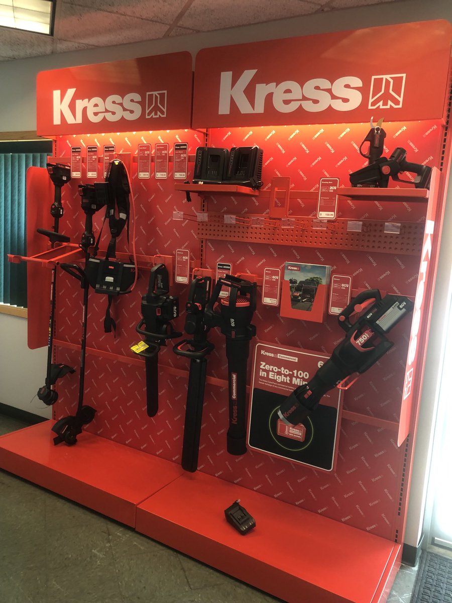 jtturf1's tweet image. Clesen’s offers a complete line of Kress commercial products. Check out their blowers, trimmers, or chainsaw. All electric. @Clesens_ #kress