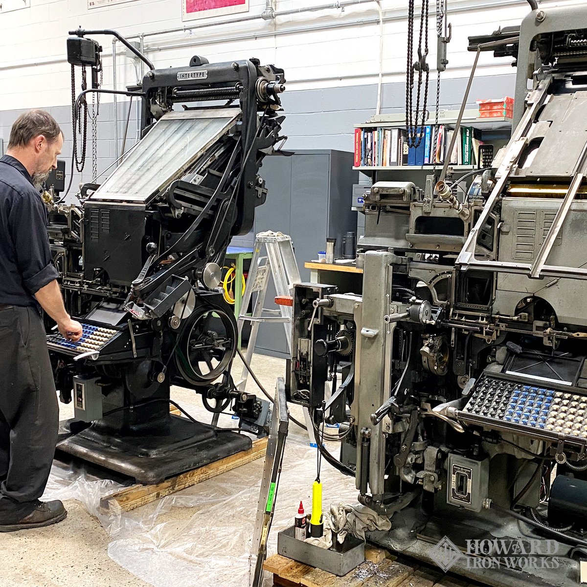 HowardIronWorks's tweet image. Sean takes on a brave challenge at @HowardIronWorks museum: restoring 2 #Intertype Line Casters from 1949 &amp;amp; 1964 simultaneously. Will it be Double Trouble or Double Happiness for him? Stay tuned! #printingmuseum #printinghistory #museumrestoration #doubletrouble #doublehappiness