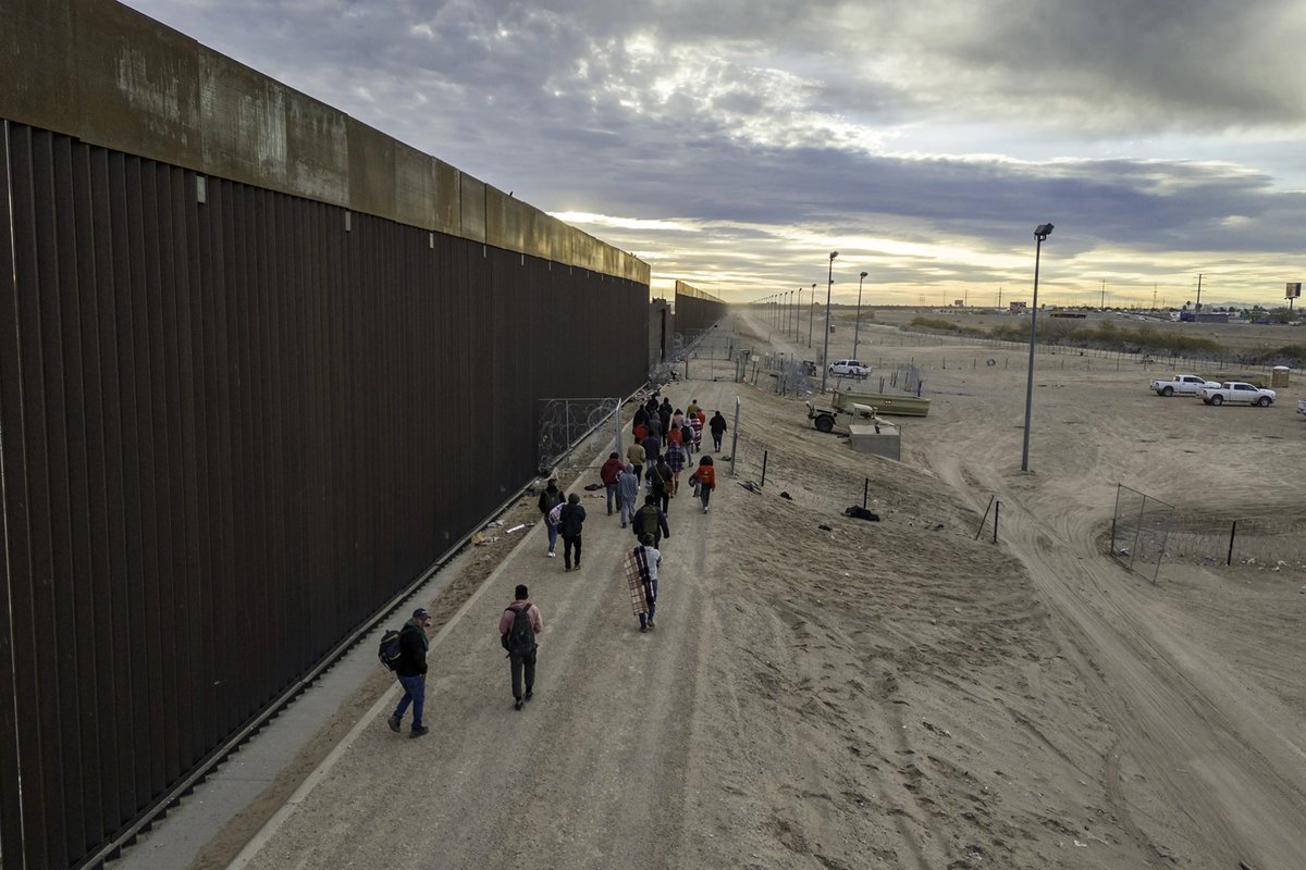 The US Department for Justice has begun prosecuting people who enter the 'buffer zone' on the Southern US boarder, as hundreds of immigrants attempt to make it to the safety of Mexico