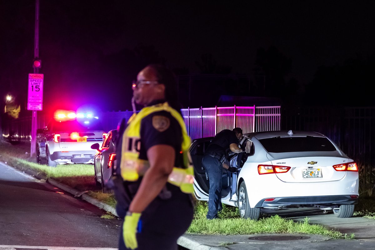 Florida Politics (@fla_pol) on Twitter photo Florida begins first prosecutions under controversial ‘Halo Law’
Reporting by <a href="/Aidandisto/">Aidan Bush</a> of <a href="/FreshTakeFla/">Fresh Take Florida</a>
floridapolitics.com/archives/73548…
#FlaPol Florida begins first prosecutions under controversial ‘Halo Law’
Reporting by <a href="/Aidandisto/">Aidan Bush</a> of <a href="/FreshTakeFla/">Fresh Take Florida</a>
floridapolitics.com/archives/73548…
#FlaPol