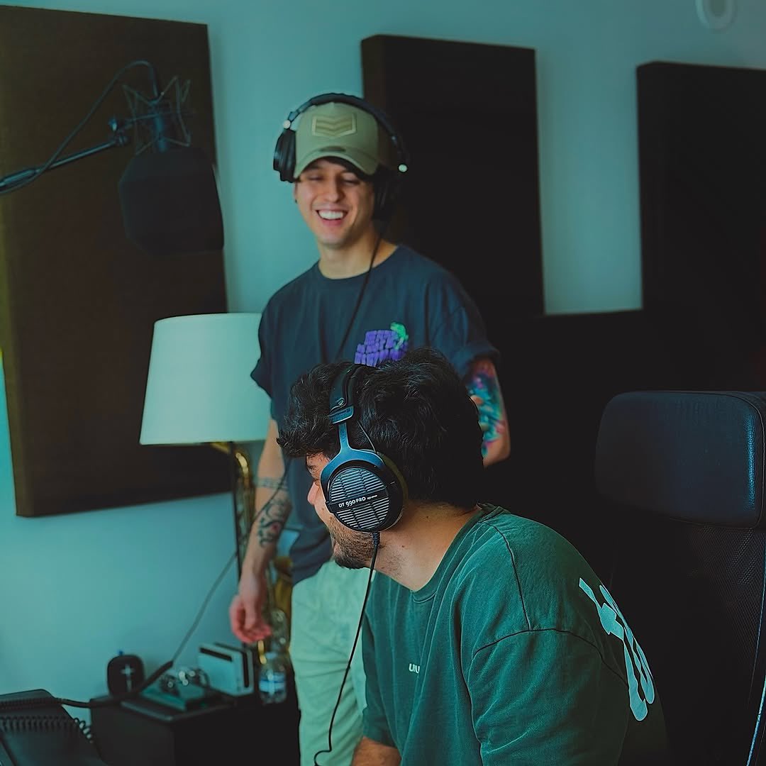 chrisveleznews's tweet photo. 📱|| Christopher en la reciente publicación de Instagram de codecsd 

#christophervelez #QUIEREME https://t.co/gR5ihB6Bj2