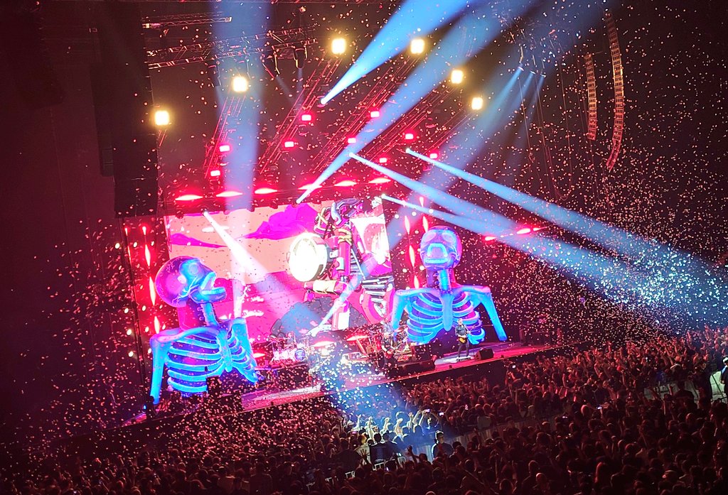 Rock_You_69's tweet image. 大箱ライブの音圧からしか得られない栄養がある。

#offspring #オフスプリング #simpleplan #シンプルプラン