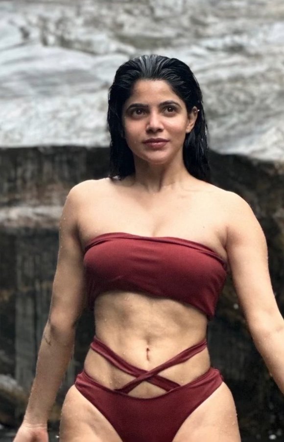 Gpy9dvRaYAUUZoc?format=jpg&name=900x900