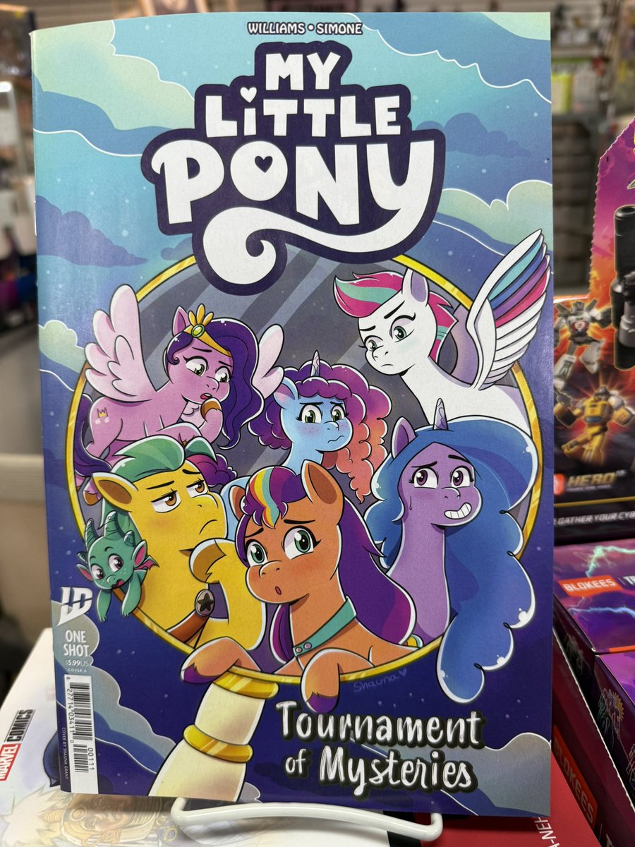 ramivic's tweet photo. NEW MLP ISSUE OUT! Tournament of Mysteries. Thanks @GCComics @IDWPublishing @Steph_I_Will @johannanattalie #asiasimone405 #bixiemathieu @SophieAScruggs ❤️ @shaunadraws #mistybrightdawn #mlpg5 @BatPonyEcho https://t.co/1fm3uBnUFF