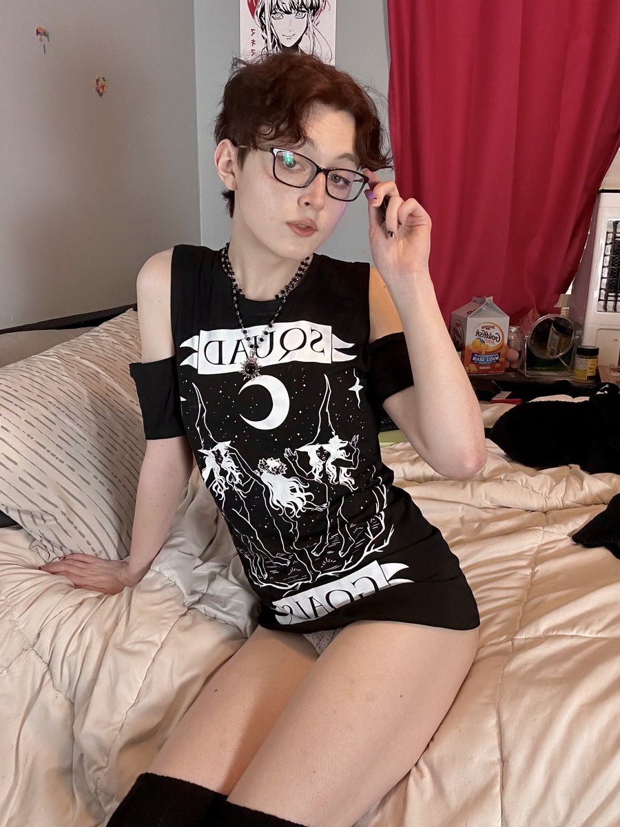 Raven🏳️⚧️ (@raventheghost__) on Twitter photo 🥰🥰 🥰🥰