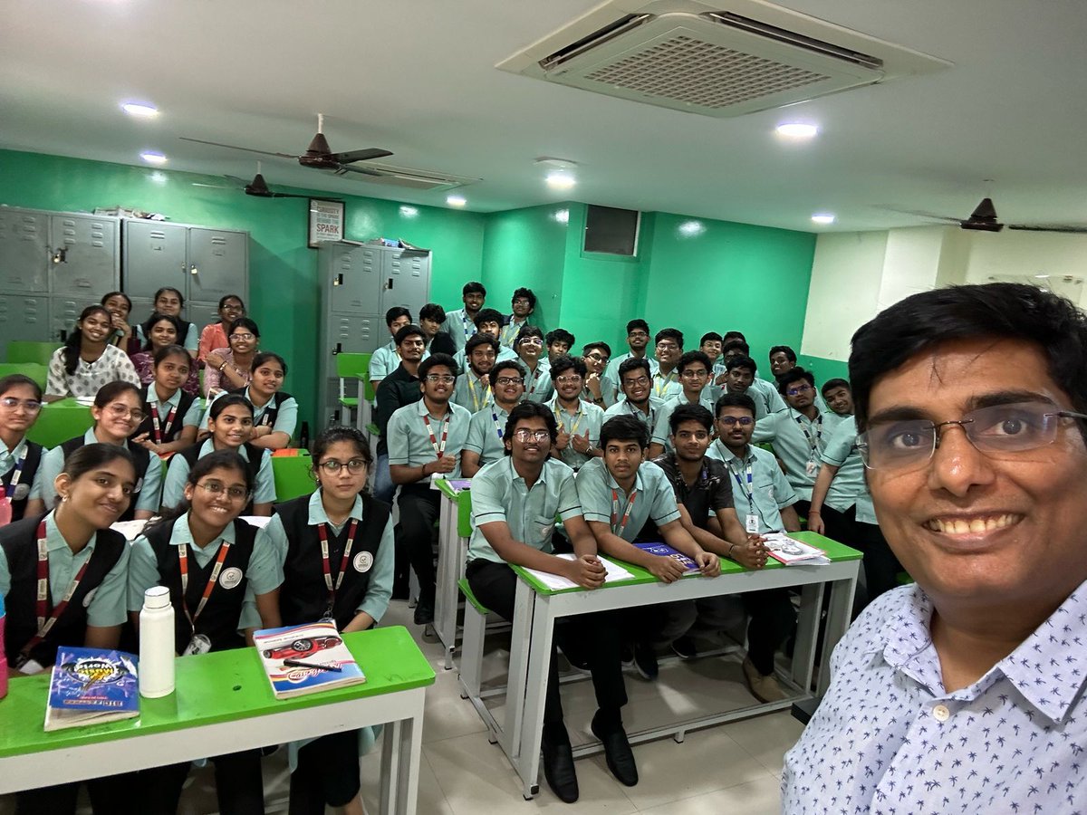 Every batch is special. But what makes it unforgettable is the learning we share that goes beyond textbooks and exams.

Just wrapped up my ‘Life Lessons Before You Step Out’ session with the graduating students from class of 2023-25, the 10th batch of the of Gyanville Academy.