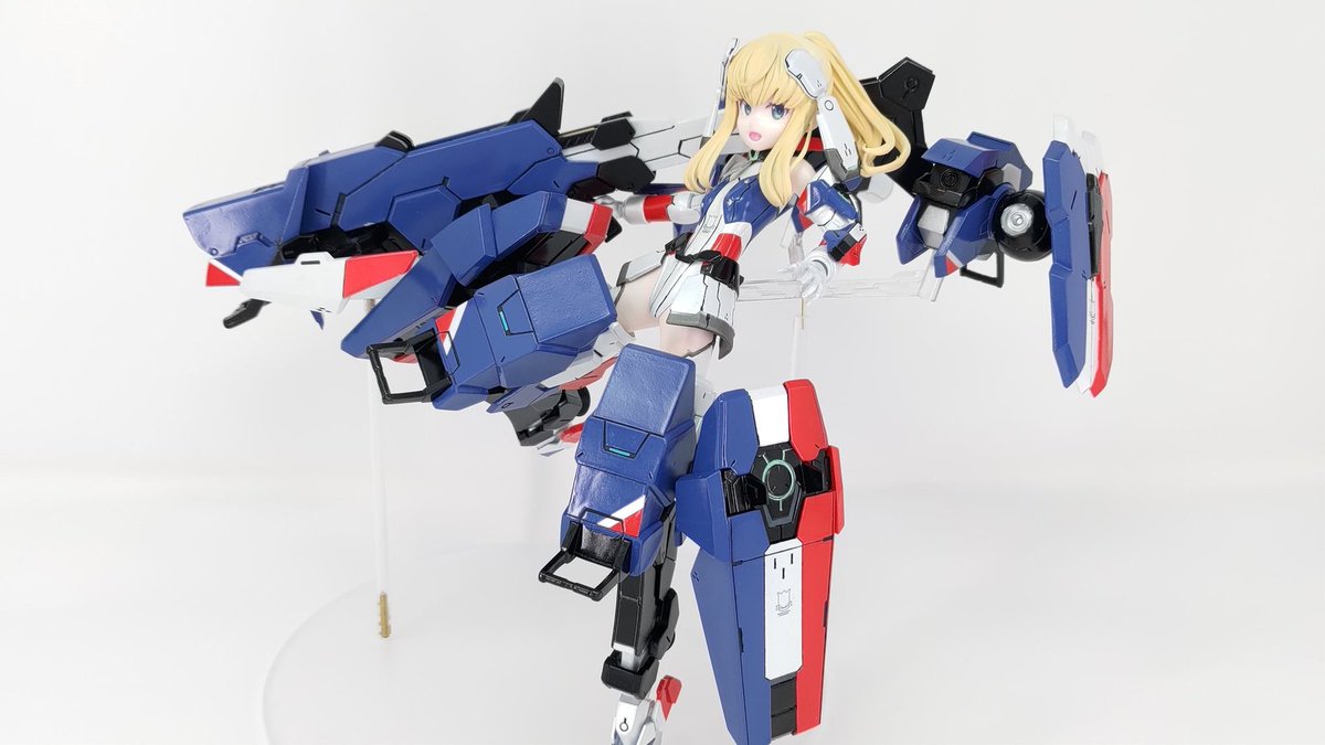 A_TALOW's tweet image. ノエル・フランシスカ 完成
ディーラー:すぺあている様(@setuki_sp )
意外と細かいディテールが多く、塗り分けに苦労しましたがどうにか完成。
京都みんトラに間に合わなかったので、またどこかのイベントに持って行きます。
タイミングが合えばニコル姉さまも一緒に出したい。