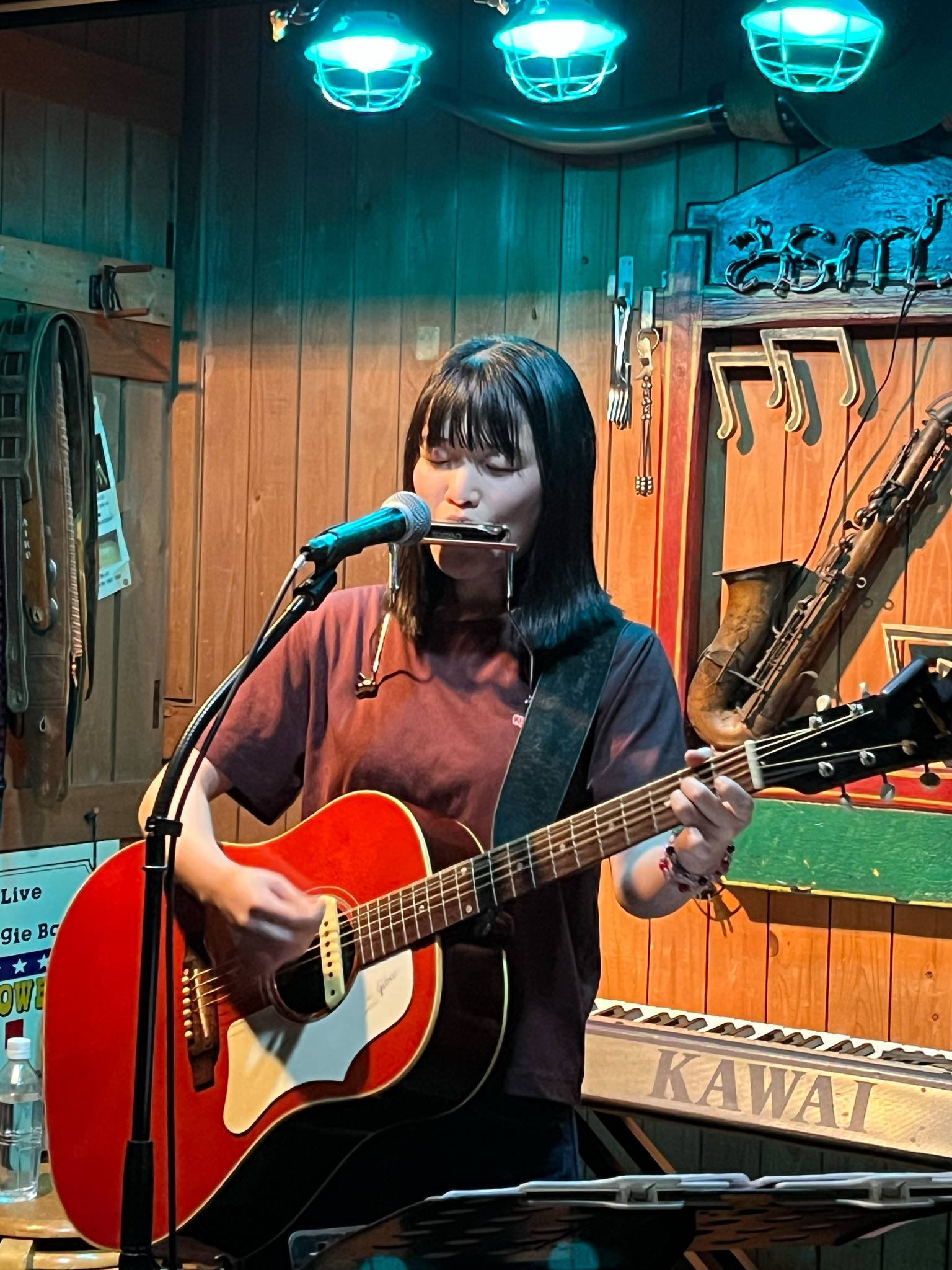 詩音** 詩音(SHION) | 髪色だいぶ汚いけど伸びた襟足と無骨なレザー